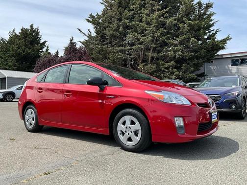 2011 Toyota Prius I