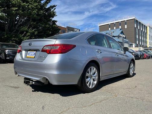 Ice Silver Metallic 2015 Subaru Legacy 2.5i Premium