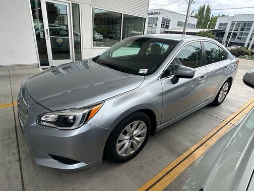 Ice Silver Metallic 2015 Subaru Legacy 2.5i Premium