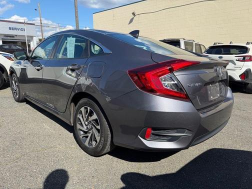 Modern Steel Metallic 2018 Honda Civic EX