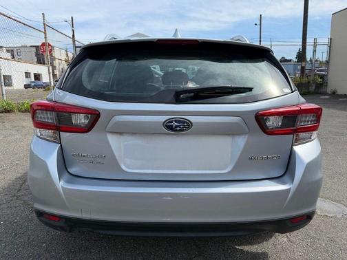 Ice Silver Metallic 2023 Subaru Impreza Premium