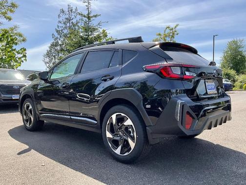 Crystal Black Silica 2026 Subaru Crosstrek Limited