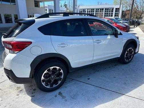 Crystal White Pearl 2021 Subaru Crosstrek Premium