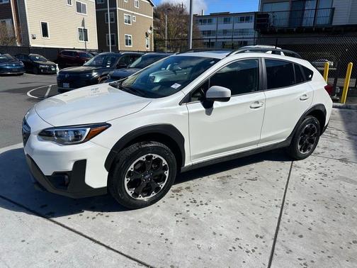 Crystal White Pearl 2021 Subaru Crosstrek Premium