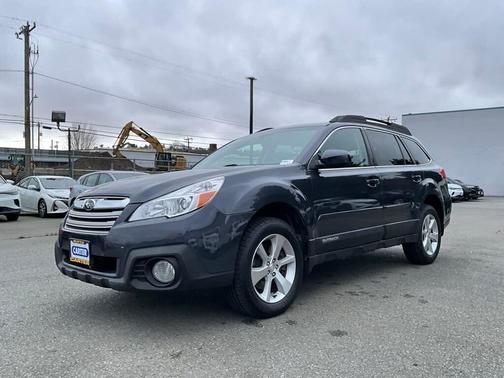 2013 Subaru Outback 3.6R Limited
