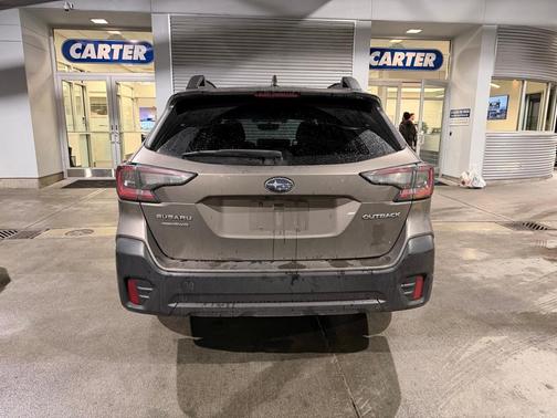 2022 Subaru Outback Premium