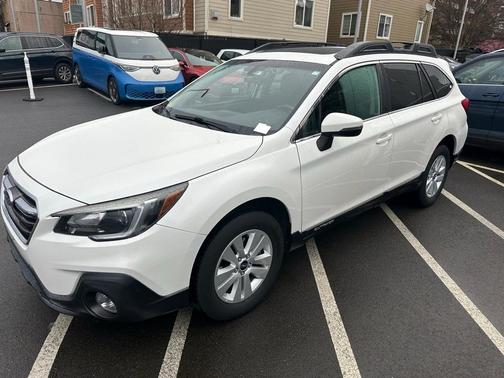 2018 Subaru Outback 2.5i Premium