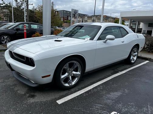 2012 Dodge Challenger SXT