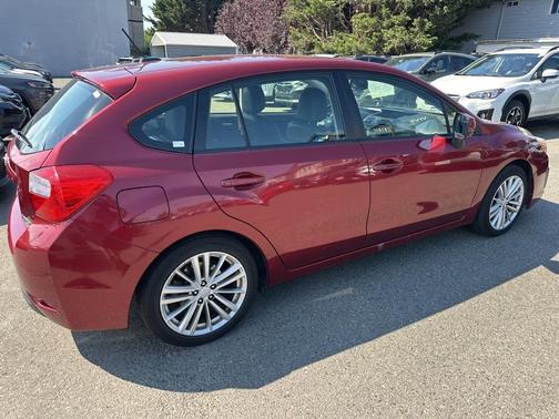 2012 Subaru Impreza 2.0i Premium