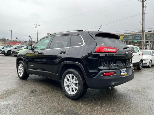 2018 Jeep Cherokee Latitude Plus
