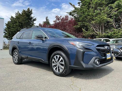 Cosmic Blue Pearl 2023 Subaru Outback Premium