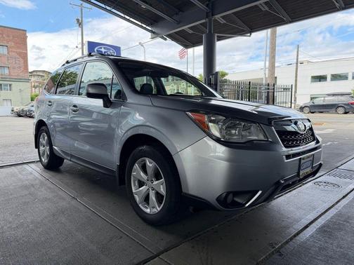 Ice Silver Metallic 2015 Subaru Forester 2.5i Premium