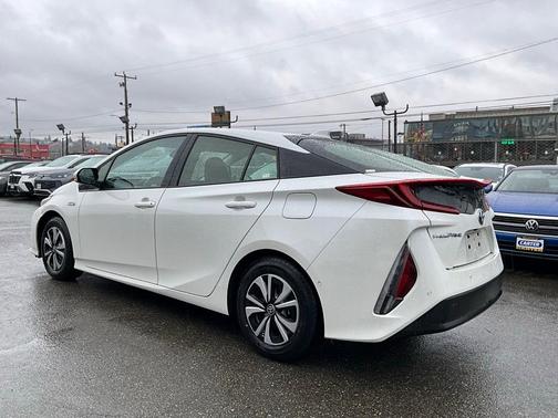 2017 Toyota Prius Prime Plus