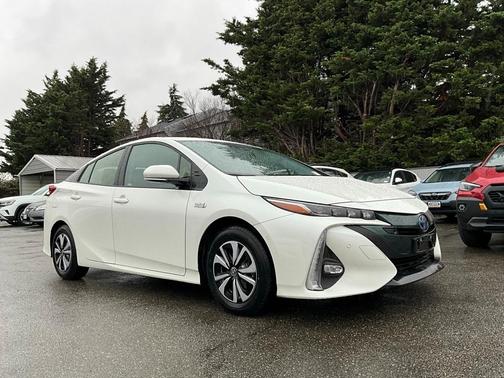 2017 Toyota Prius Prime Plus