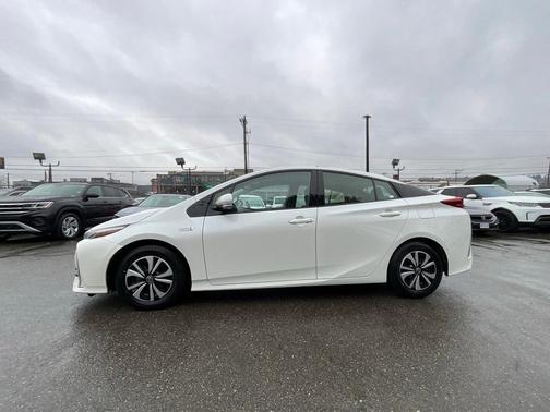 2017 Toyota Prius Prime Plus