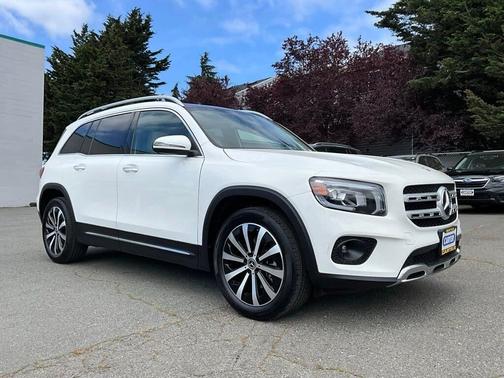 Polar White 2022 Mercedes-Benz GLB 250 Base 4MATIC