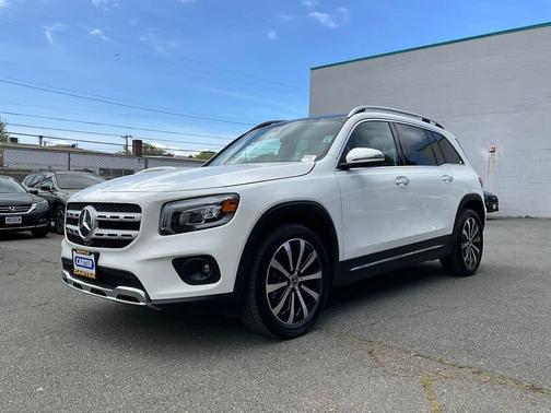 Polar White 2022 Mercedes-Benz GLB 250 Base 4MATIC