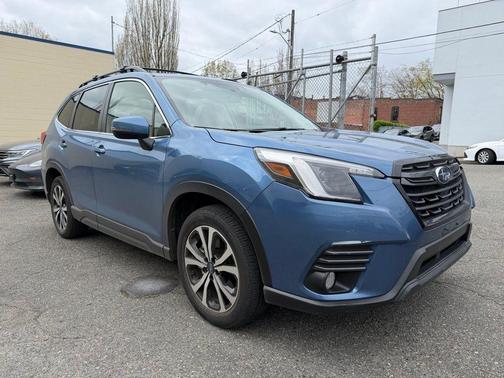 Horizon Blue Pearl 2023 Subaru Forester Limited