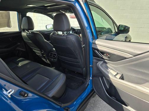 Geyser Blue 2024 Subaru Outback Wilderness