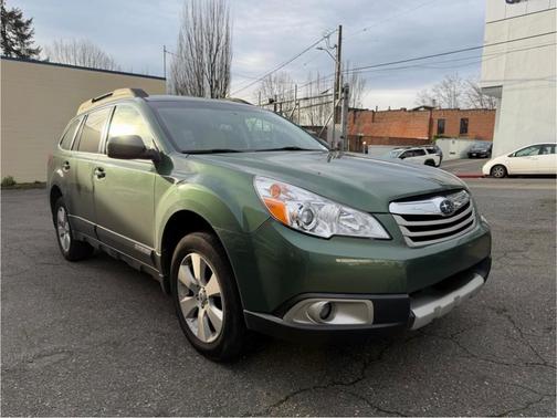 2012 Subaru Outback 3.6R Limited