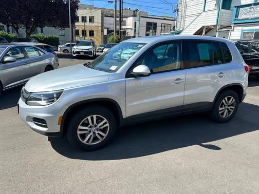 2013 Volkswagen Tiguan S