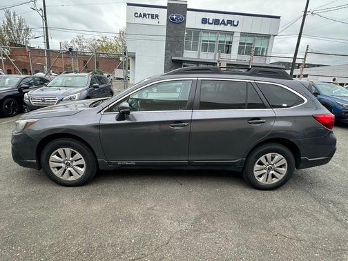 Magnetite Gray Metallic 2018 Subaru Outback 2.5i Premium