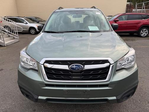 2017 Subaru Forester 2.5i