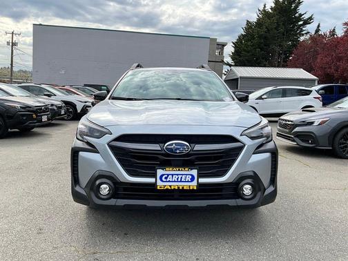 Ice Silver Metallic 2025 Subaru Outback Premium