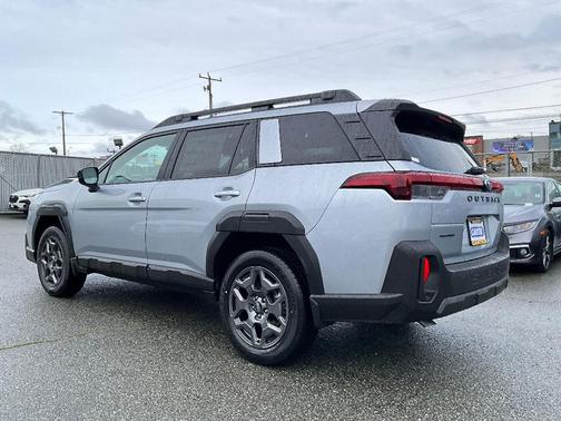 Ice Silver Metallic 2026 Subaru Outback Premium