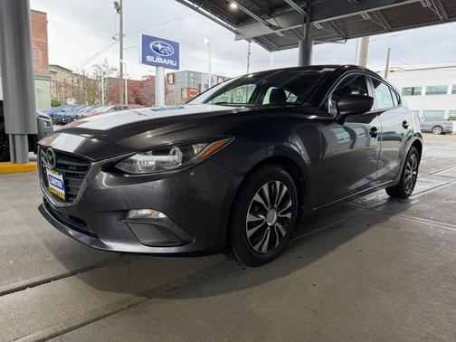 Meteor Gray Mica 2015 Mazda Mazda3 i Sport