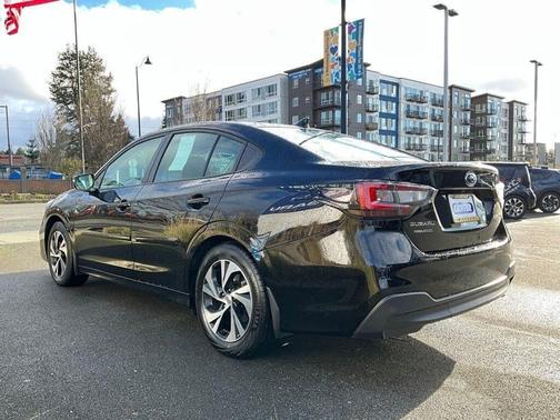 Crystal Black Silica 2025 Subaru Legacy Premium