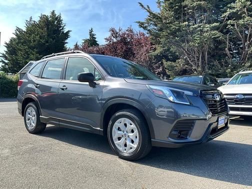 2022 Subaru Forester Base (CVT)