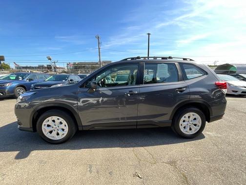 2022 Subaru Forester Base (CVT)