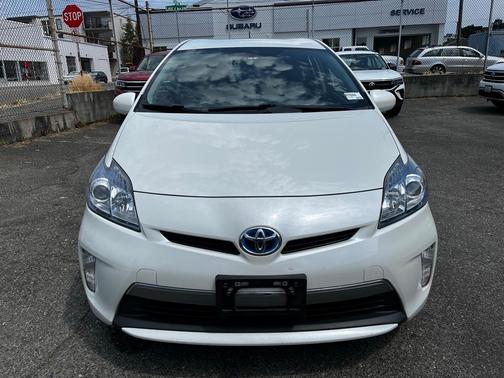 2015 Toyota Prius Plug-in Advanced