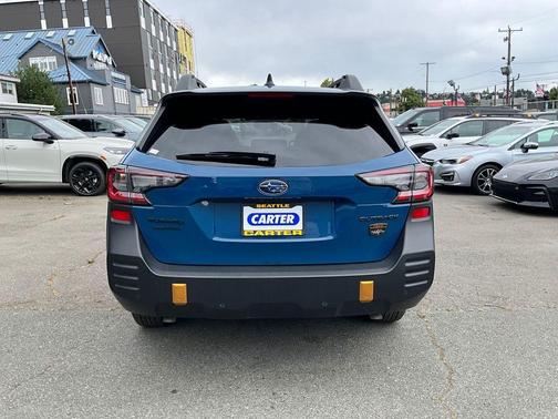 Geyser Blue 2025 Subaru Outback Wilderness