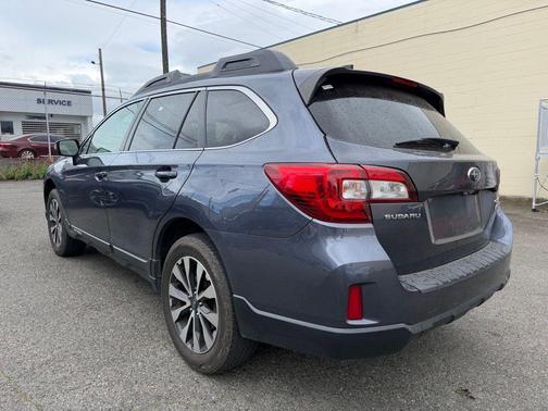 Carbide Gray Metallic 2016 Subaru Outback 2.5i Limited