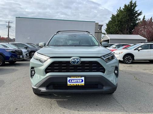 2022 Toyota RAV4 Hybrid XLE Premium