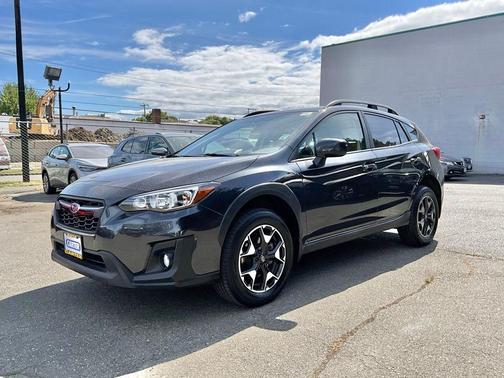 Dark Gray Metallic 2019 Subaru Crosstrek 2.0i Premium