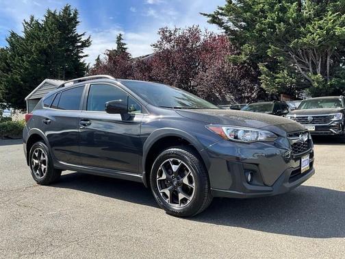 Dark Gray Metallic 2019 Subaru Crosstrek 2.0i Premium