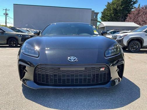 Raven Black 2023 Toyota GR86 Premium