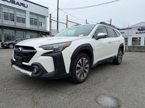 Crystal White Pearl 2024 Subaru Outback Touring XT