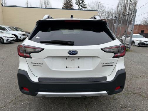 2024 Subaru Outback Touring XT