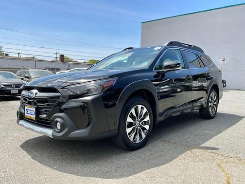 Crystal Black Silica 2023 Subaru Outback Limited XT