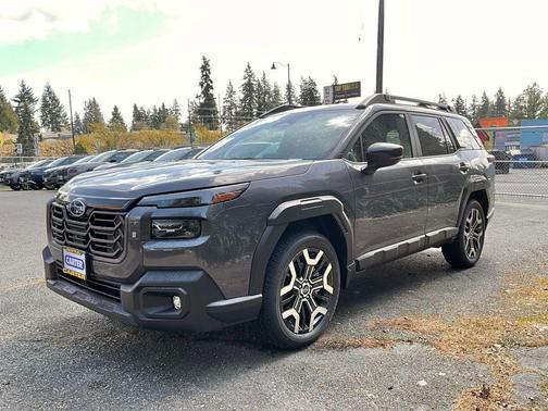 Magnetite Gray Metallic 2026 Subaru Outback Touring XT