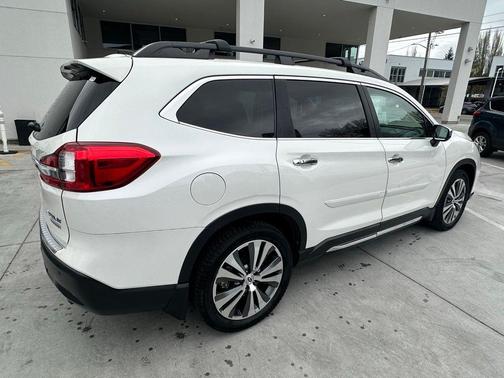 White 2019 Subaru Ascent Touring 7-Passenger