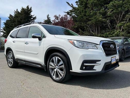 White 2019 Subaru Ascent Touring 7-Passenger