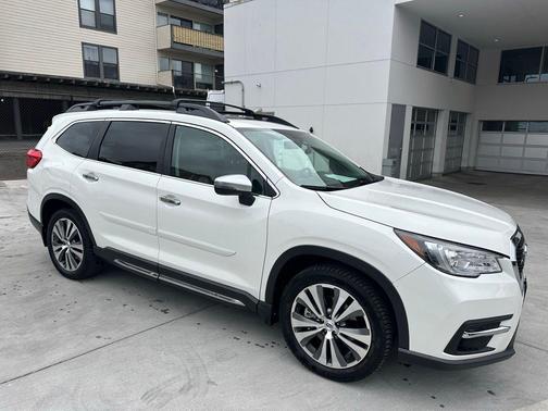 White 2019 Subaru Ascent Touring 7-Passenger