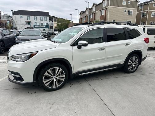 White 2019 Subaru Ascent Touring 7-Passenger