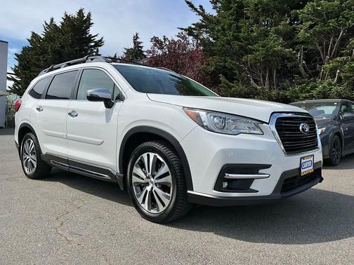 White 2019 Subaru Ascent Touring 7-Passenger