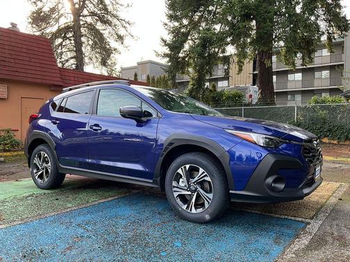 Sapphire Blue Pearl 2025 Subaru Crosstrek Premium